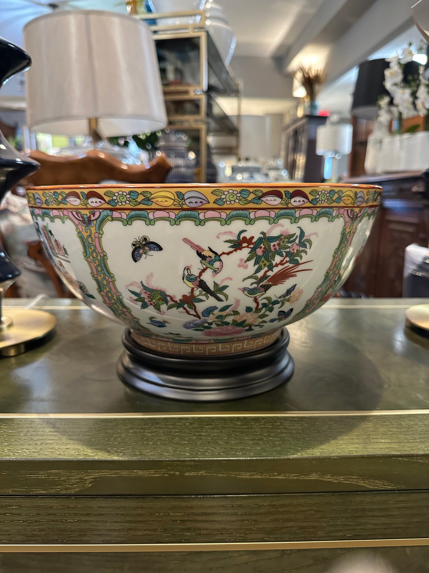 12" Porcelain rose medallion bowl with base