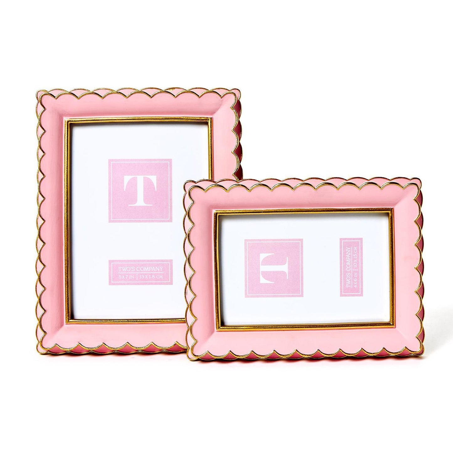 Scalloped Picture Frame in Pink, 5 x 7
